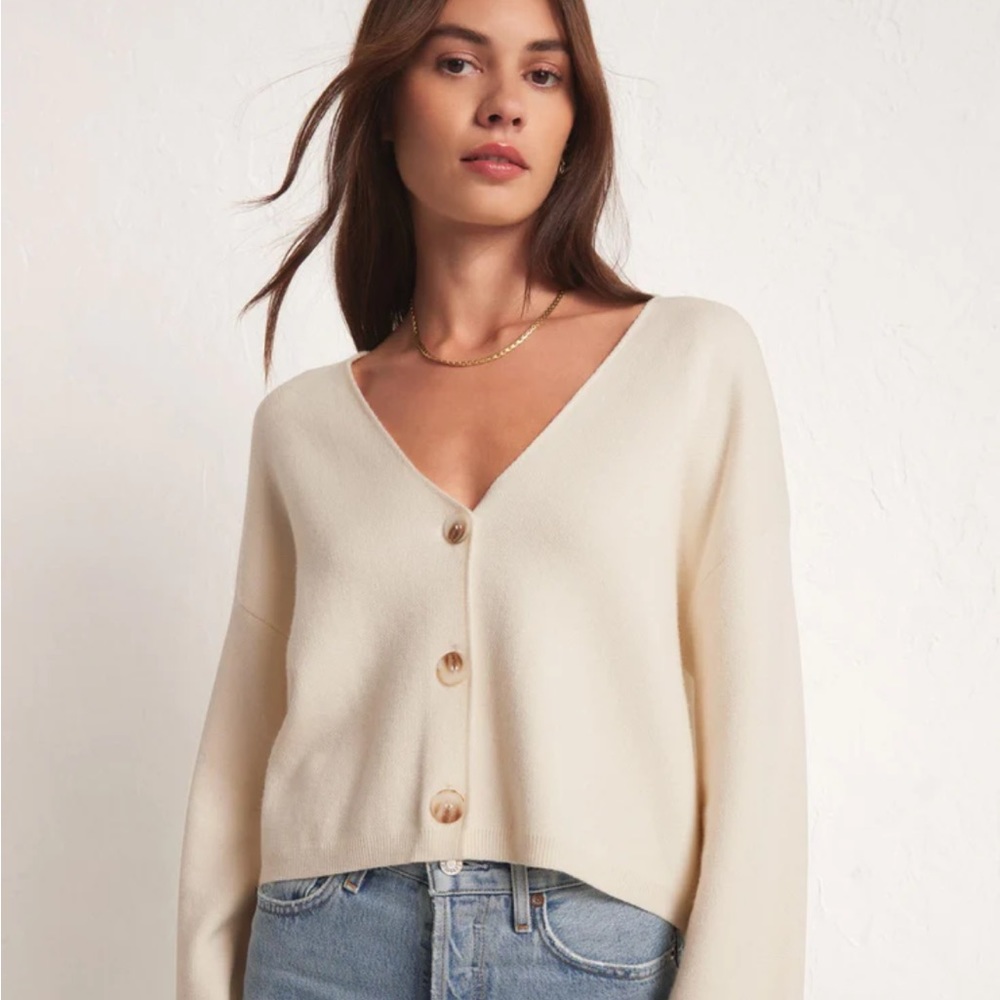 Z Supply Cream V-Neck Button Crop Cardigan